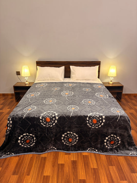 Bloomhaven AC Blanket Dusky Charcoal