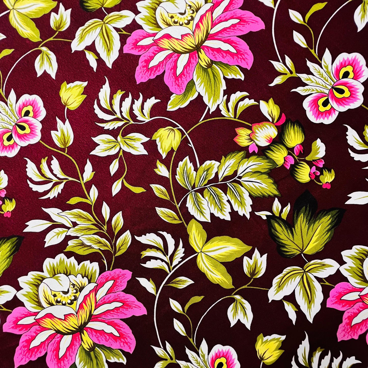 Bloomveil 3 Pcs King Size Bed Sheet - Roselle Noir