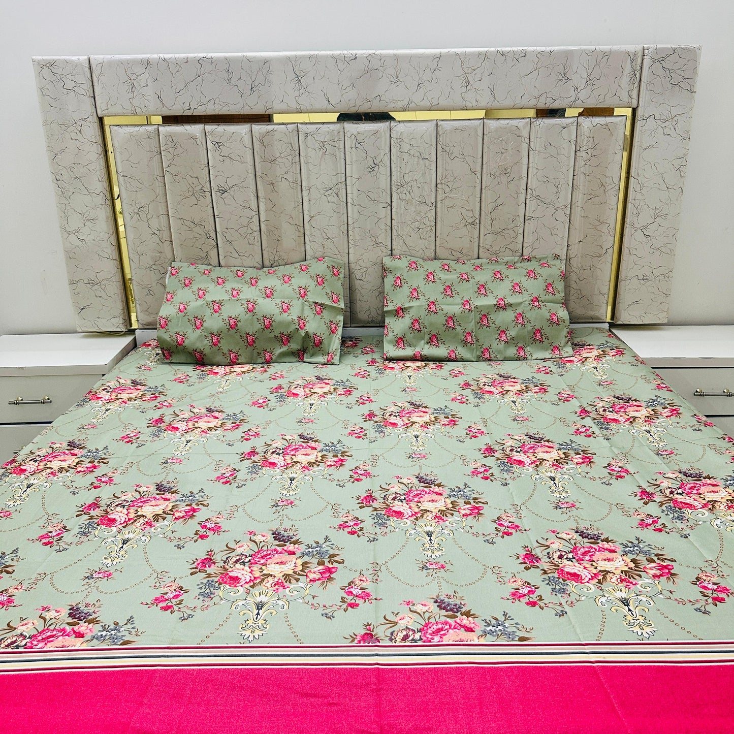 Premium Cotton 4 Pcs Bed Sheets King Size - Roseleaf Charm