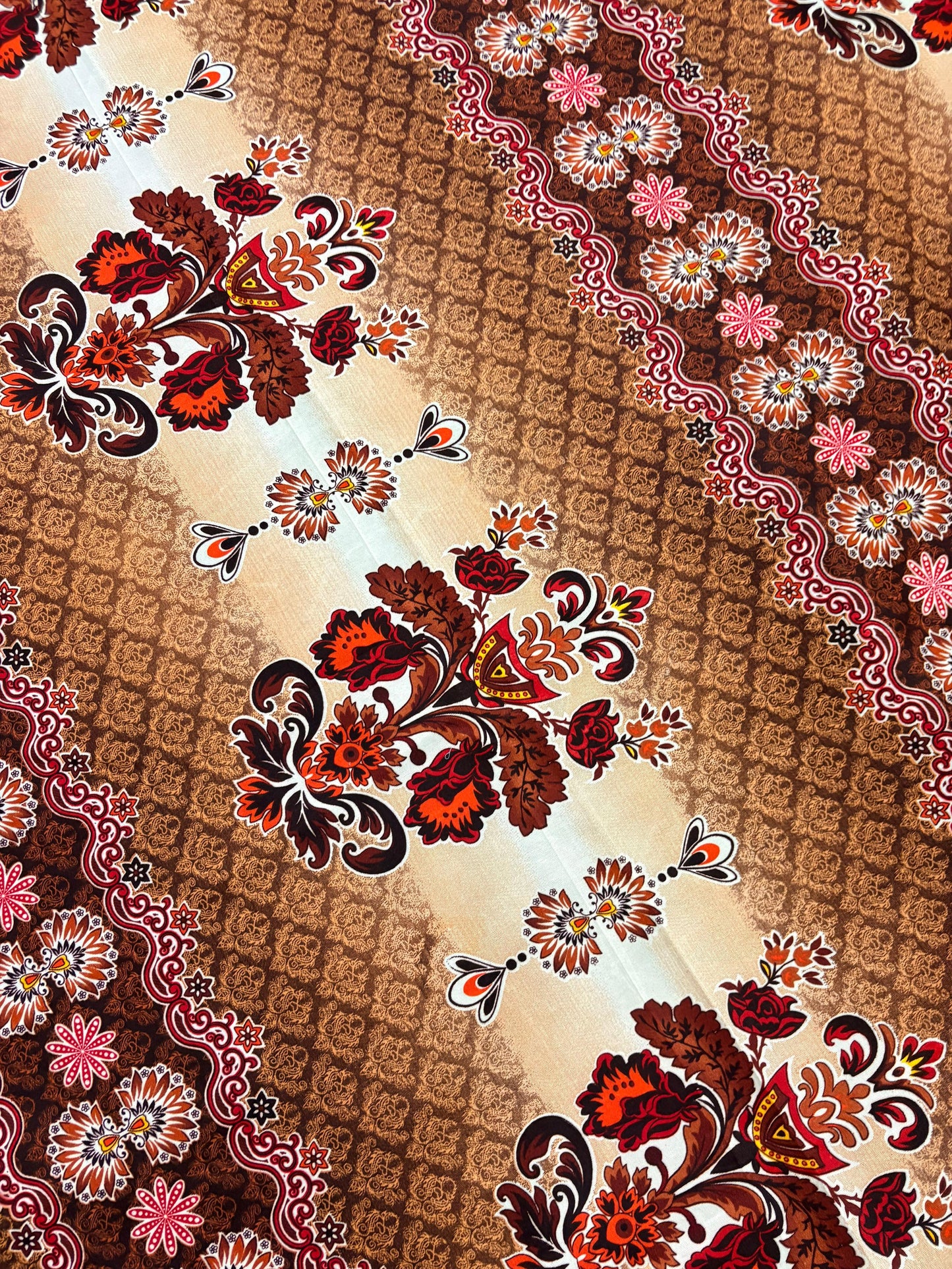 Bloomveil 3 Pcs King Size Bed Sheet - Brown Rose