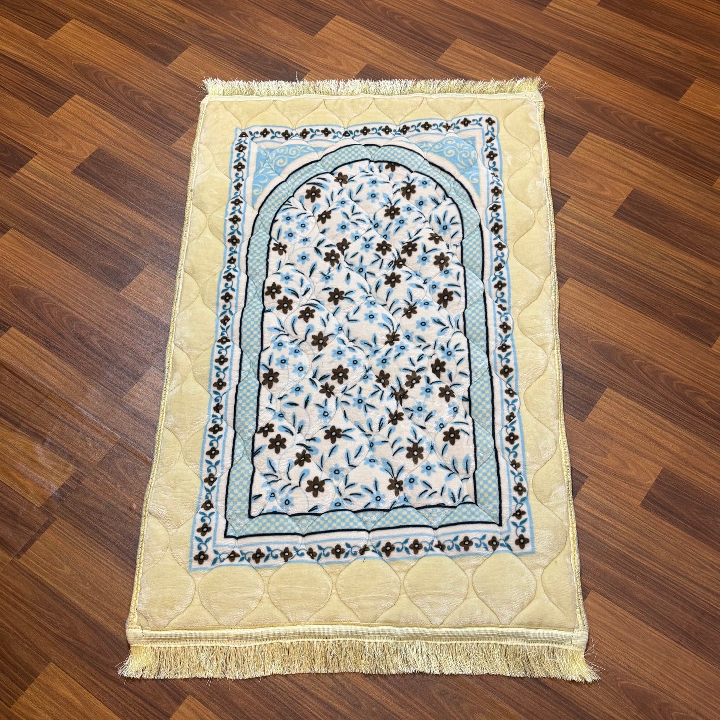 Taqwa Prayer Mat – White Sapphire