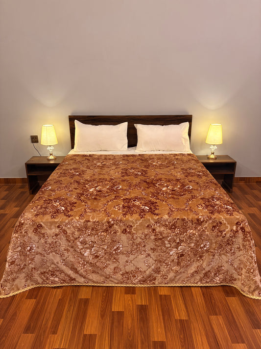 Bloomhaven AC Blanket Amber Lace