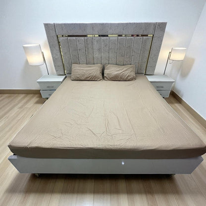 Elegant Fitted Bed Sheet King Size - Beige