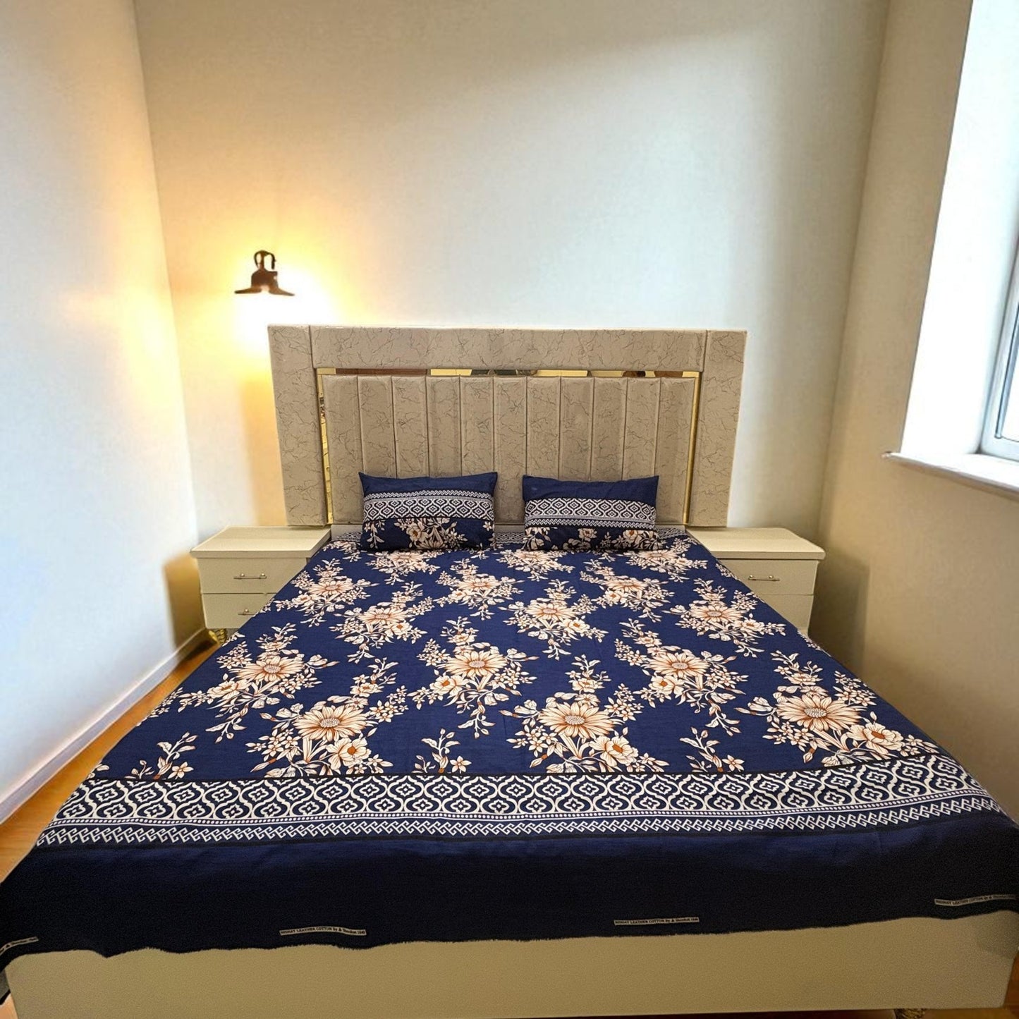 Bloomveil  3 Pcs King Size  Bed Sheet - Night Petal