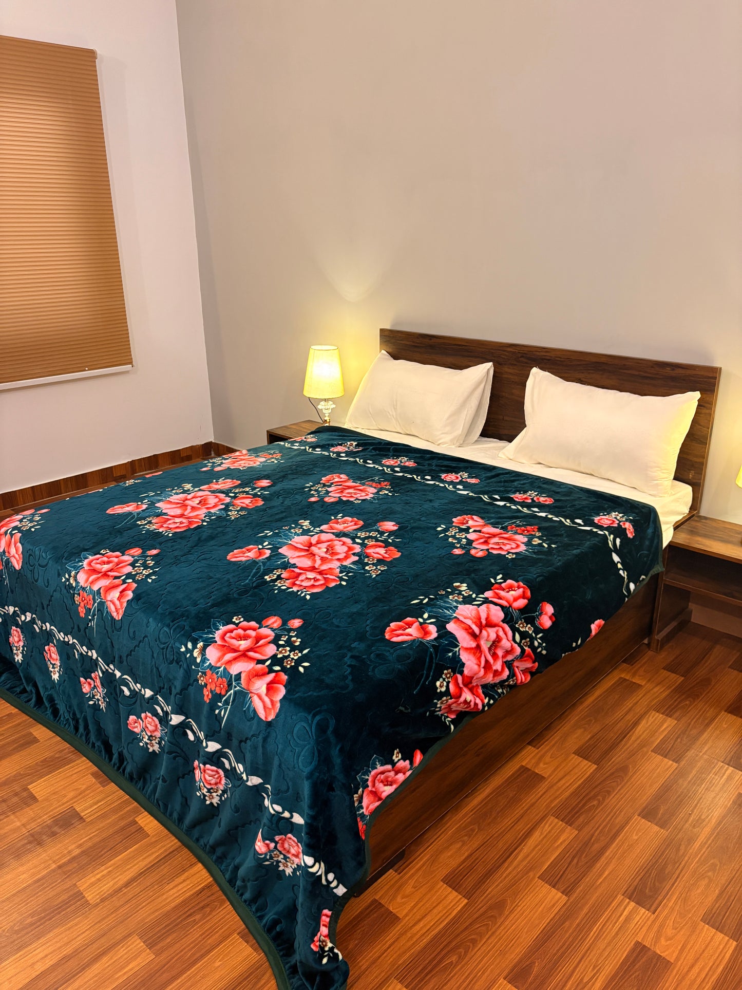 Bloomhaven Ac Blanket Twilight Rose