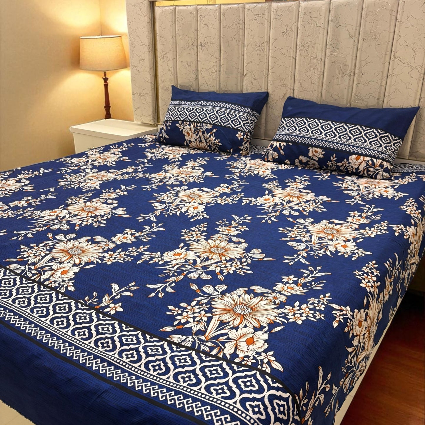 Bloomveil  3 Pcs King Size  Bed Sheet - Night Petal