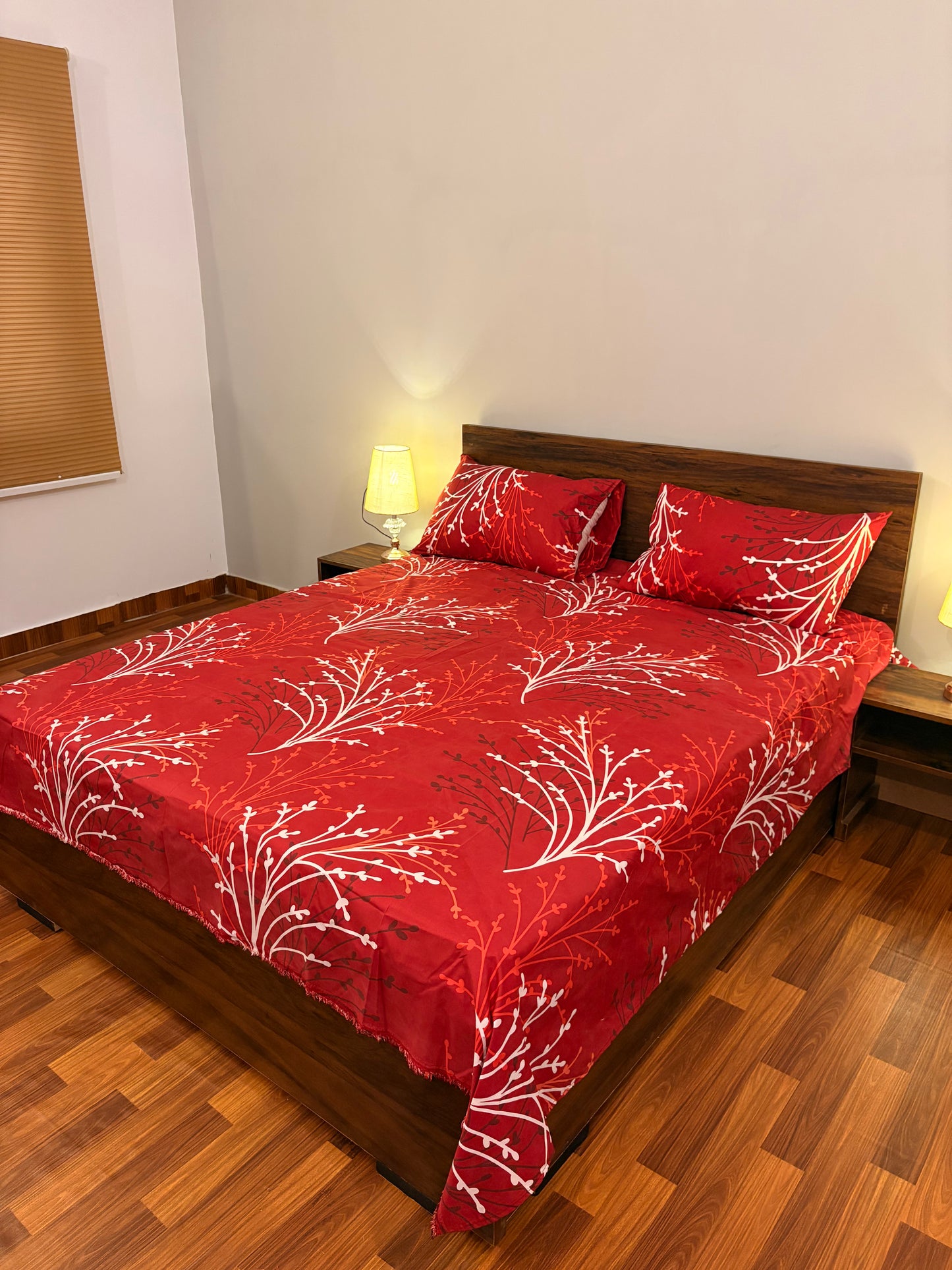 Bloomveil Bed Sheet Classic Red