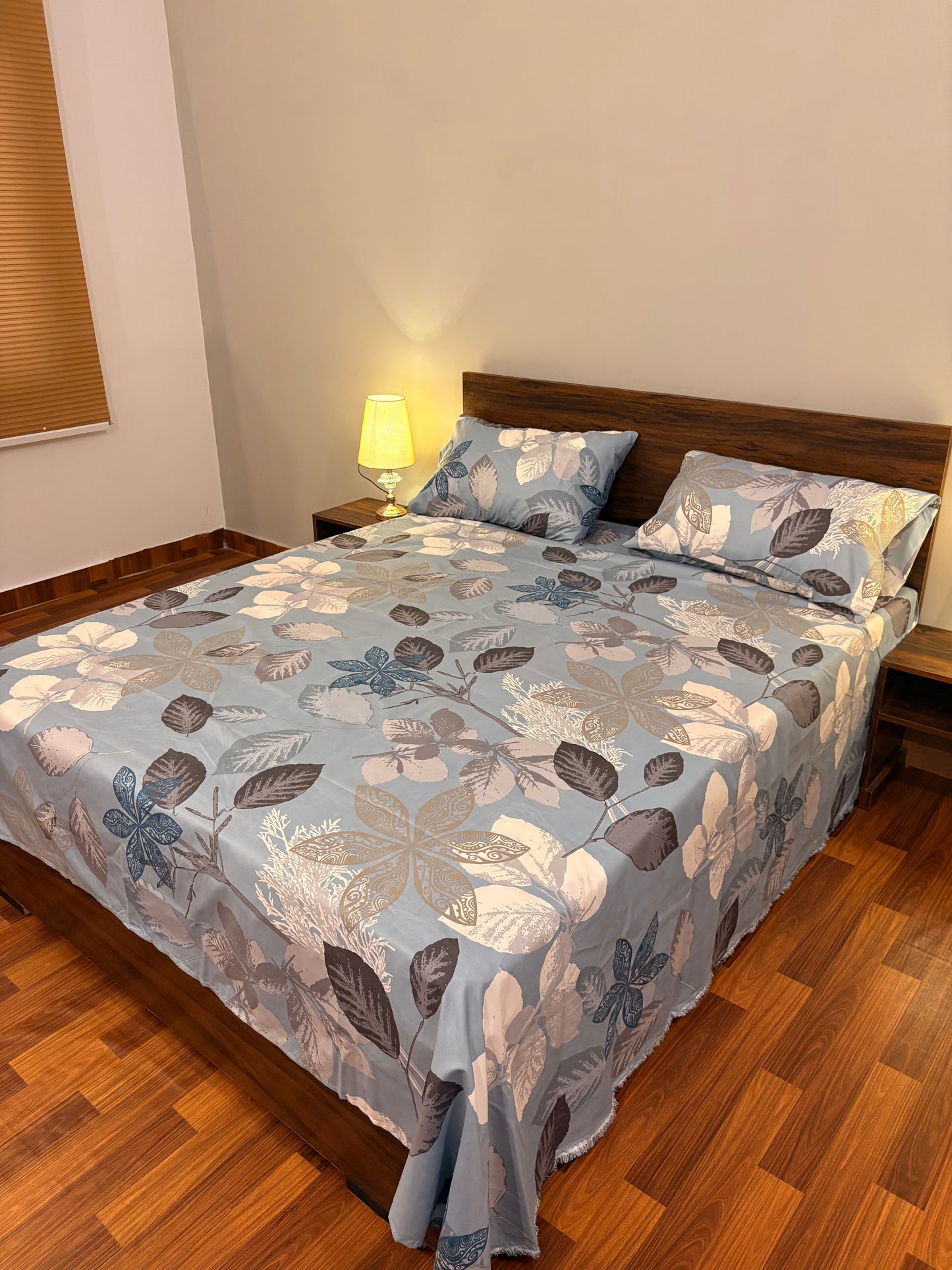 Bloomveil Bed Sheet Minimal Light Gray