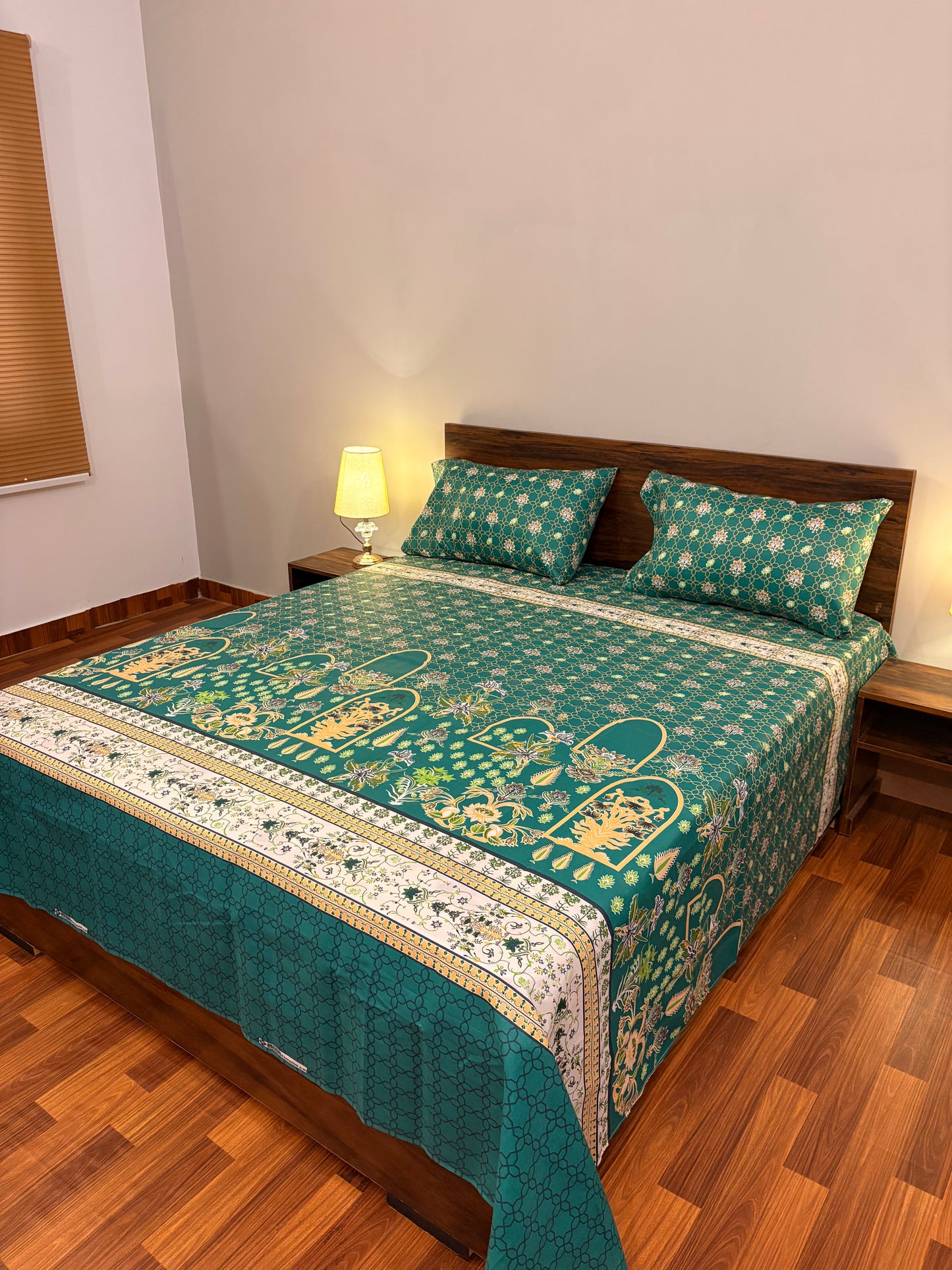 Premium Cotton Bed Sheet Plain Green