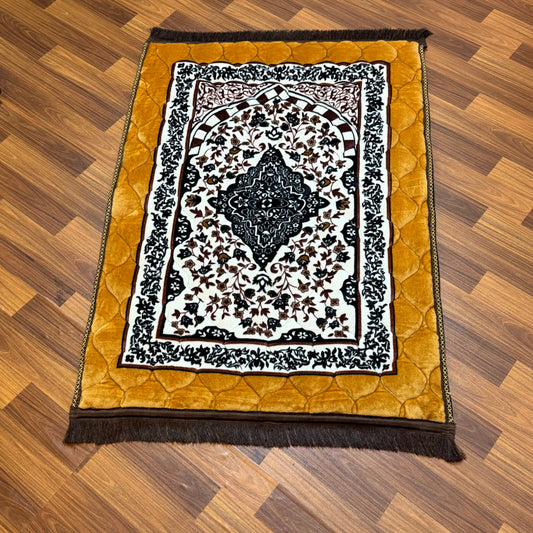 Mataaf Prayer Mat – Golden Haram Elegance