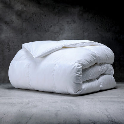 Snowveil Comforter — King Size Luxury Quilt